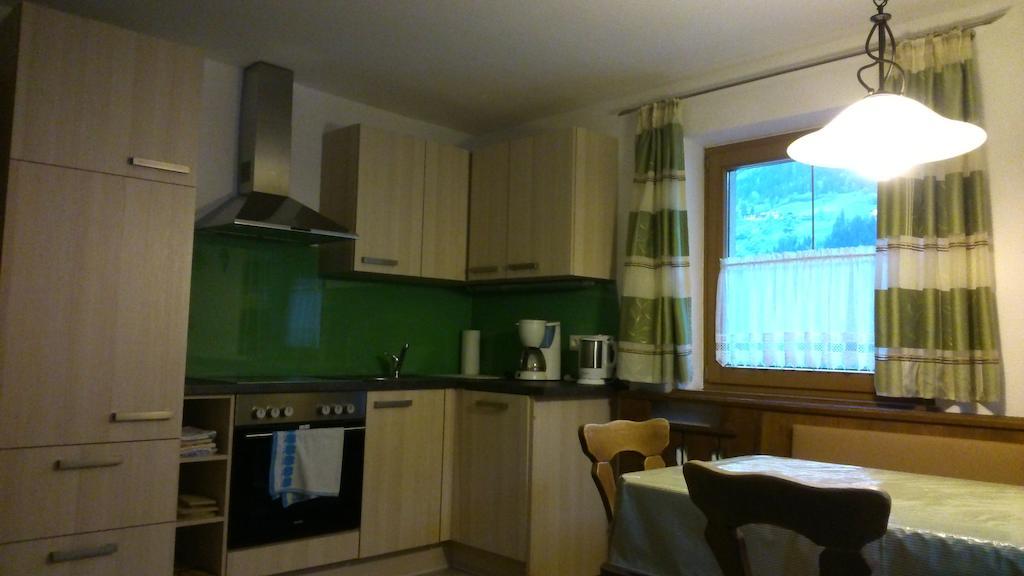 Haus Schiestl Apartment Zell am Ziller Room photo