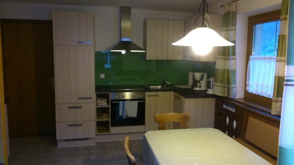 Haus Schiestl Apartment Zell am Ziller Room photo